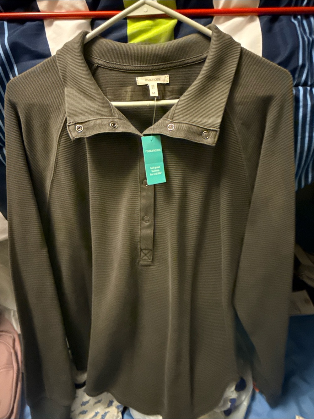 NWT! Maurices Gray Long-Sleeve Henley ribbed Polo